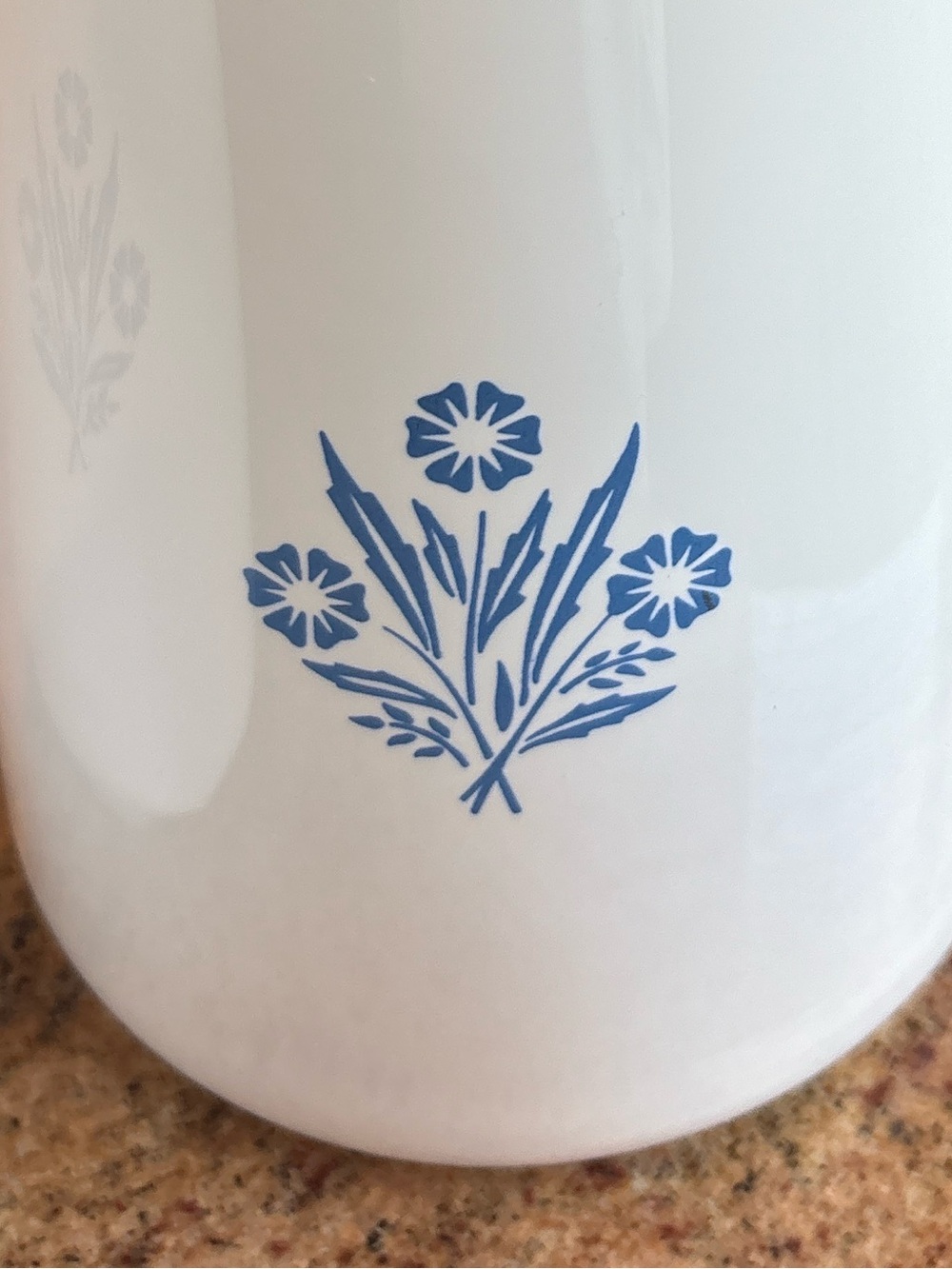 Corningware 9 cup White Thermal Carafe with Blue Floral Design and Black Handle - Picture 6 of 6